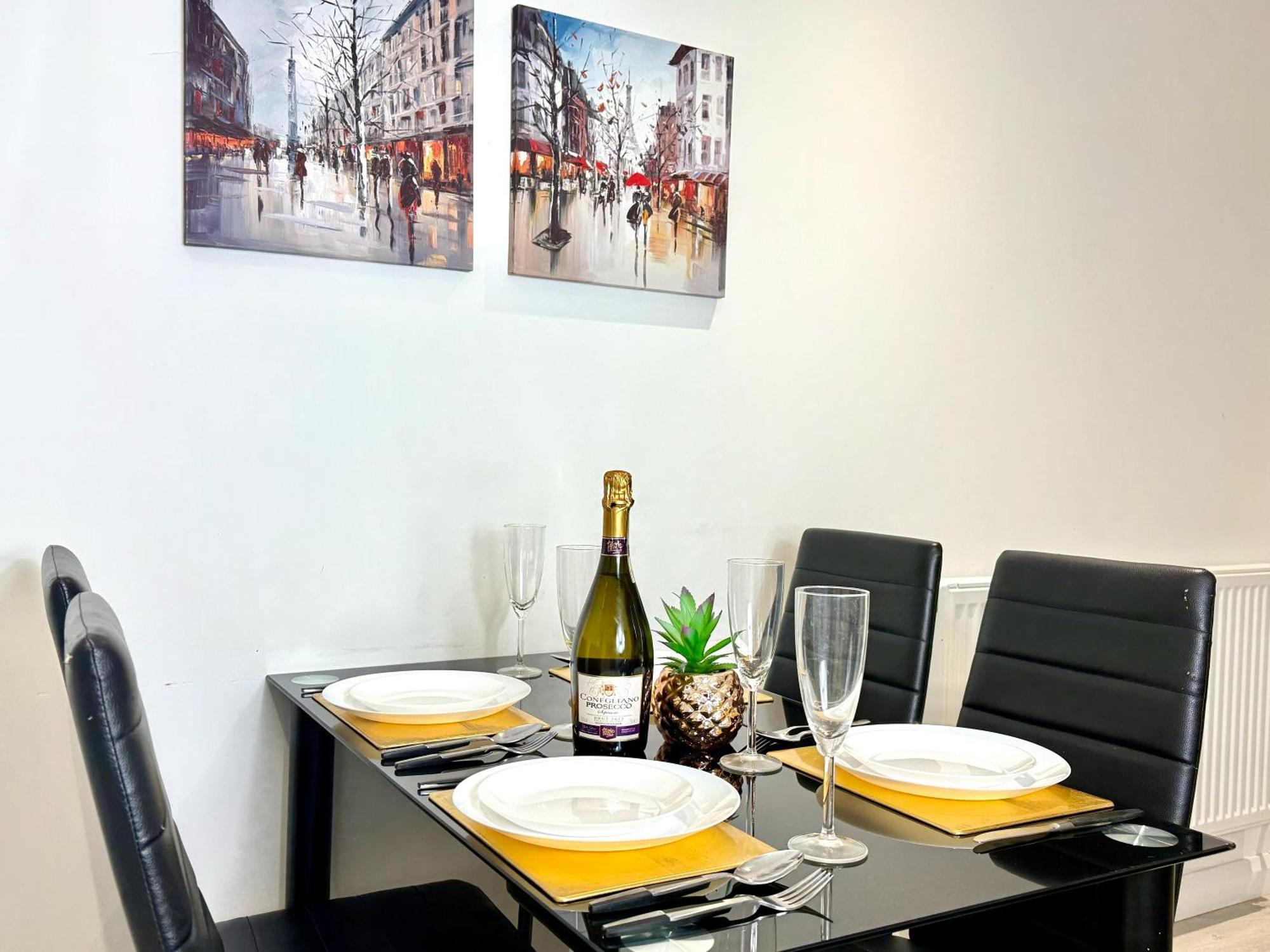 Hazel 1-Bedroom Cousy Flat, Parking, Wifi, Prime Location, Close To Blenheim Palace & Oxford Kidlington Zewnętrze zdjęcie